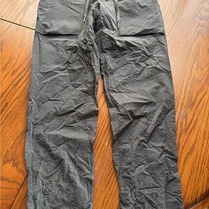 Lululemon bowline pant mens L graphite gray grey pants